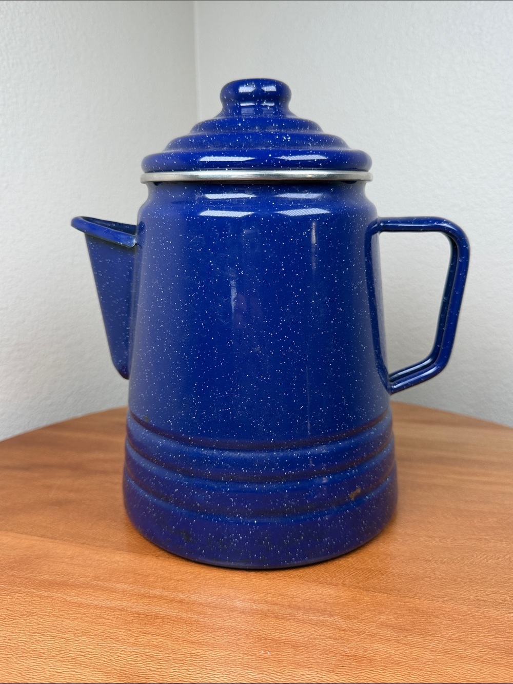 Vintage Enamelware Metal White Speckle Blue Coffee Pot Farmhouse Camping Cabin